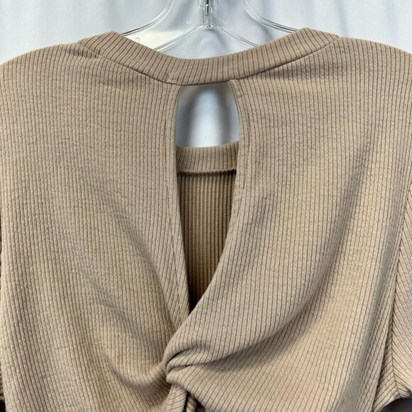 Gilli Womens Bodycon Dress Latte Cut Out Back W/ Twist Ribbed Long Sleeve L - Picture 4 of 11